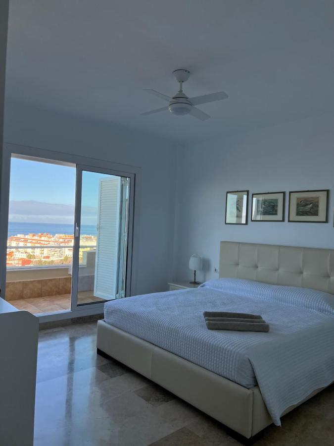 Luxury House With 3 Bedrooms, Sea Wiew And Swimming Pool In A Quiet Residence Пуерто де Сантяго Екстериор снимка